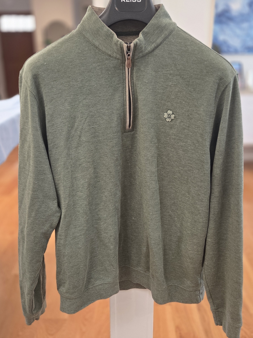 johnnie-O Mens Large (L) Olive Green Quarter-Zip Pullover with Clover Emblem